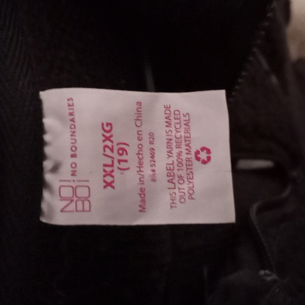 Black No Boundaries XXl/2XG Quarter zip up